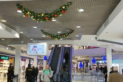 Christmas decorations for shopping centres