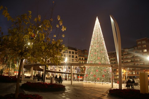 Christmas decorations for Town/City Halls and urban spaces